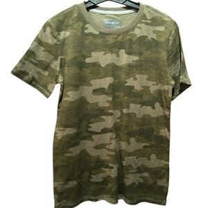 Eddie Bauer size large (14-16) green camouflage short sleeve top - never worn